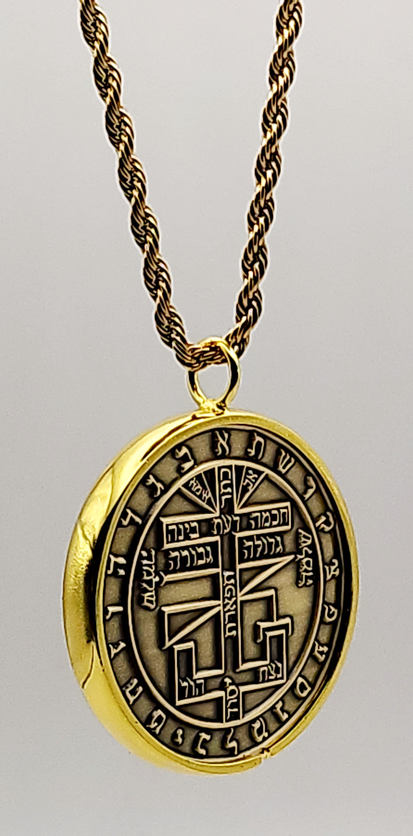 Mystical Figure Of Solomon 72 names of God 1FitAll bezel Necklace.