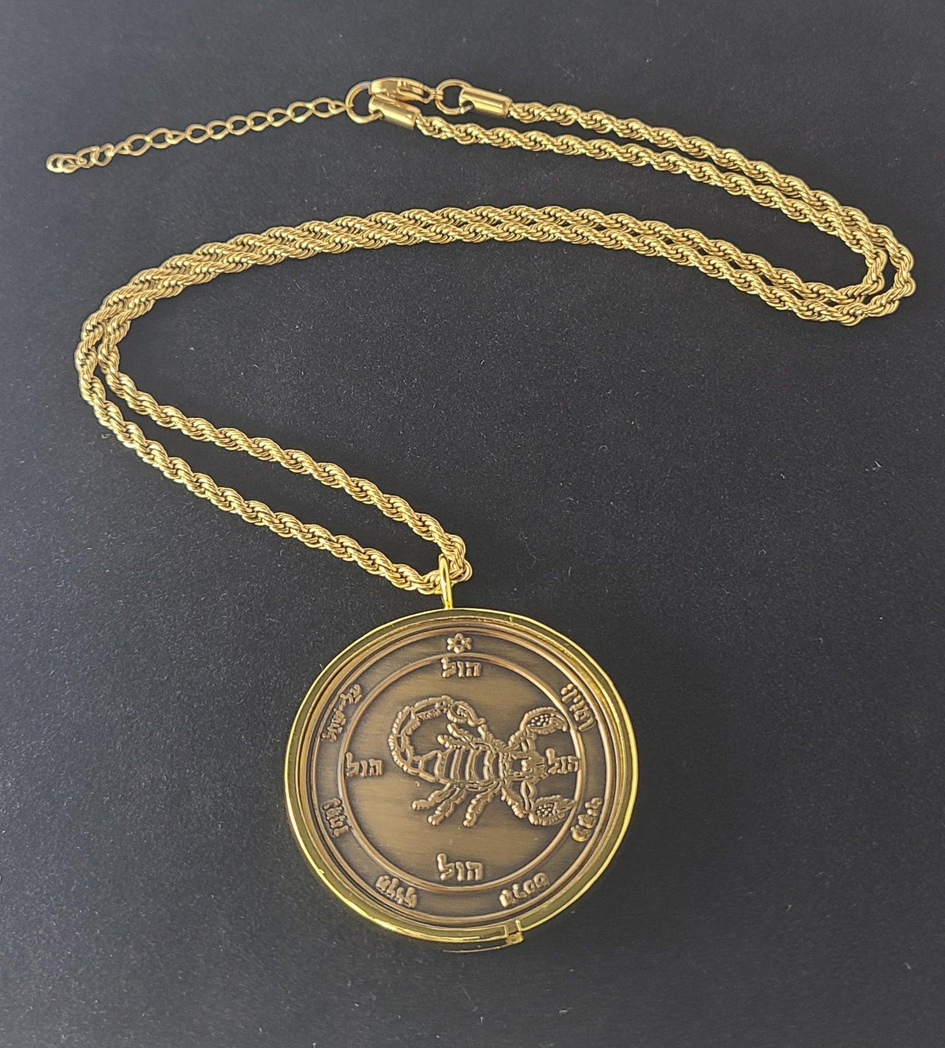 Fifth Pentacle of Mars 72 names of God 1FitAll bezel Necklace.