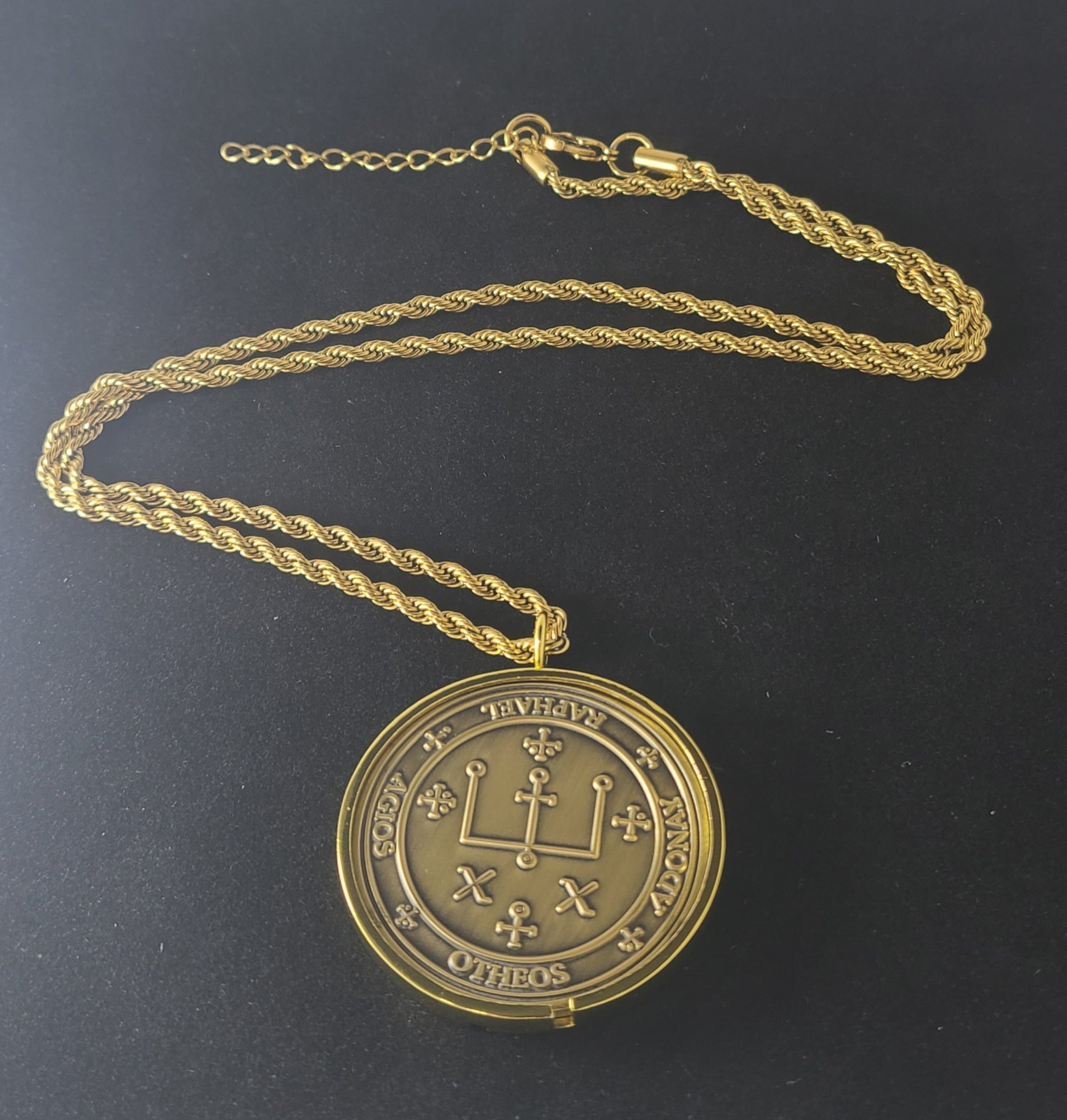 The seal of Archangel Raphael 72 names of God 1FitAll bezel Necklace.