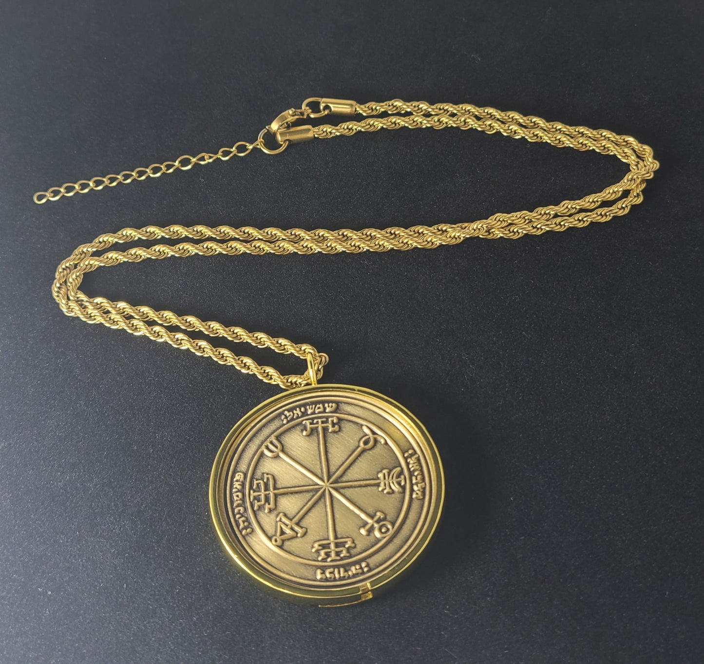 Second Pentacle of the Sun 72 names of God 1FitAll bezel Necklace.